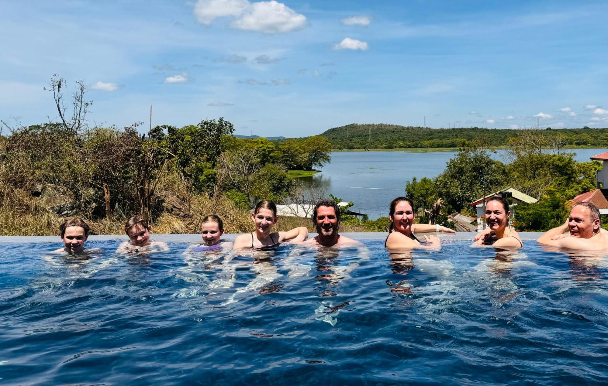 Sundown Lake Hotel & Spa 哈伯勒内 外观 照片
