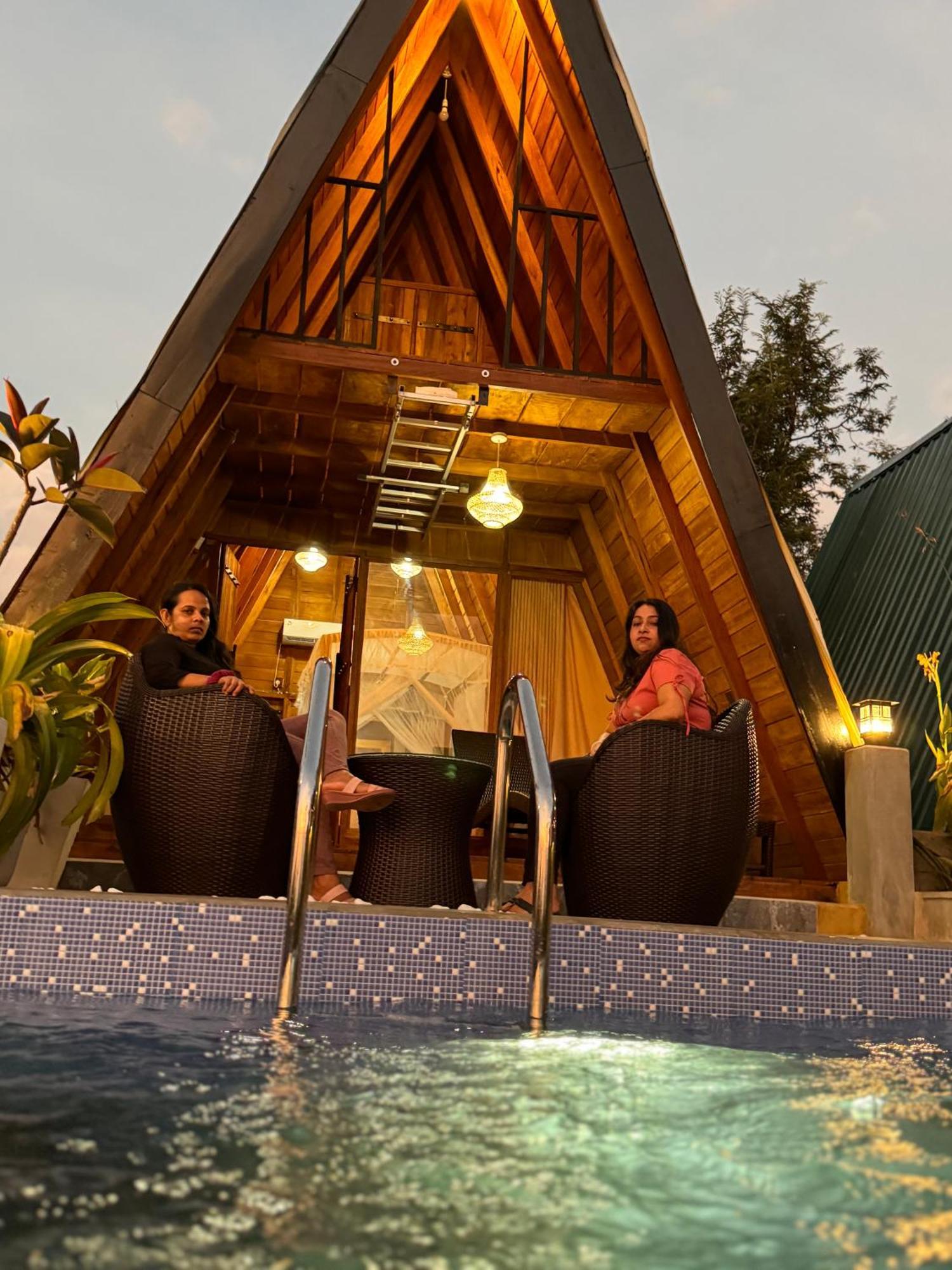 Sundown Lake Hotel & Spa 哈伯勒内 外观 照片